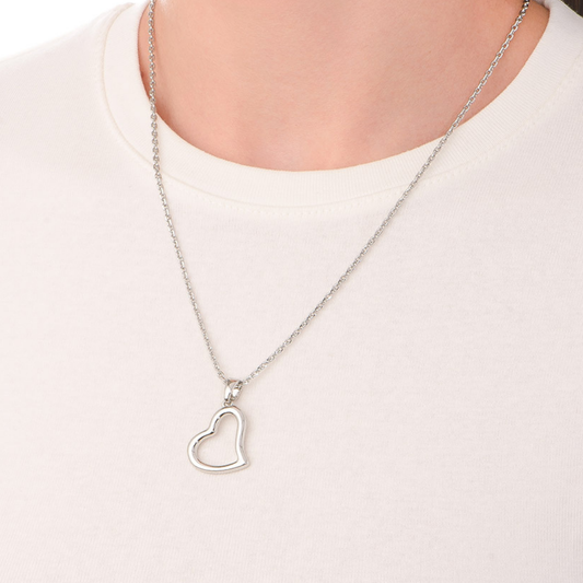 Collar con dije de corazón