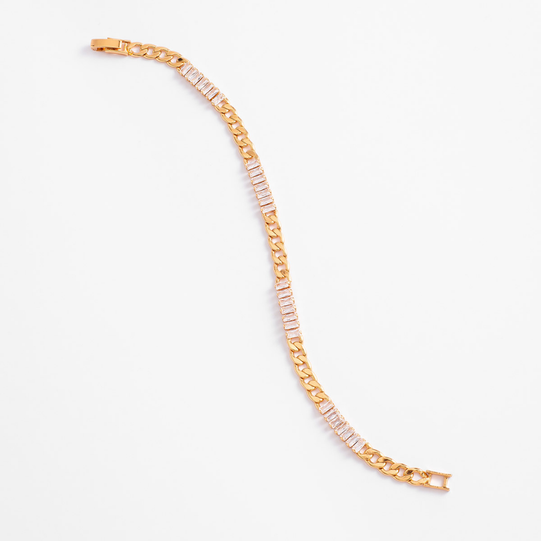 Pulsera de cadena en baño de oro con piedra corte diamante