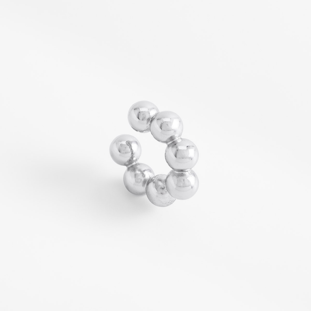 Ear cuff ajustable diseño esferas