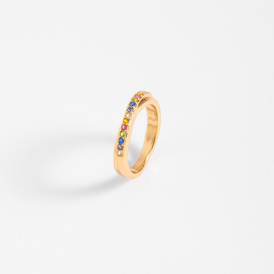 Anillo con piedras de colores