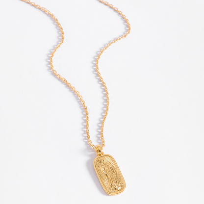 Collar de la Virgen María Elegante Diseño
