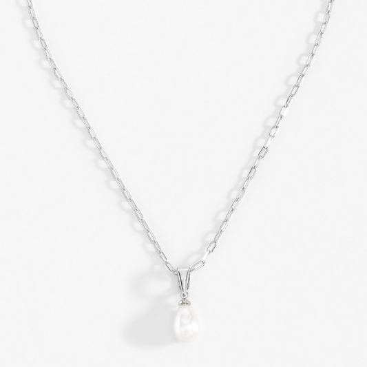 Cadena de platino con perla cultivada