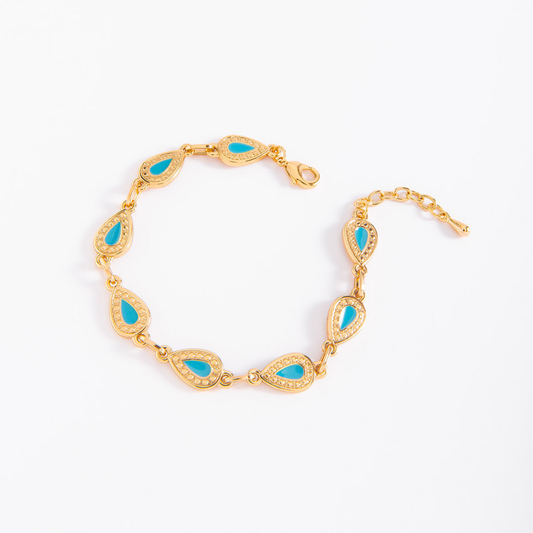 Pulsera con detalles en tono turquesa