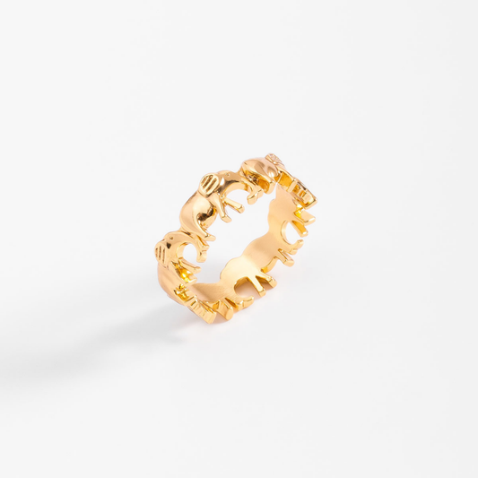 Anillo en baño de oro diseño de elefantes