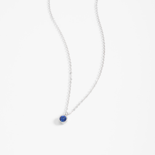 Collar en baño de platino con dije y piedra toque brillante