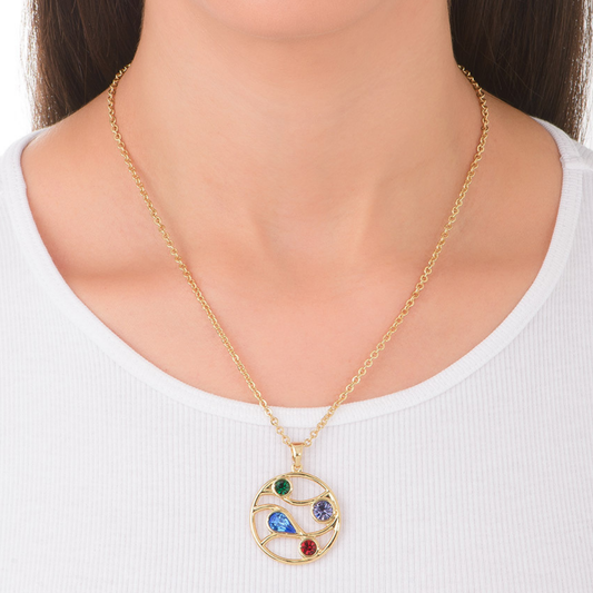 Collar en Baño de Oro con Dije y Piedras Multicolor