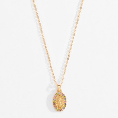 Collar con dije Virgen de Guadalupe y piedras de colores