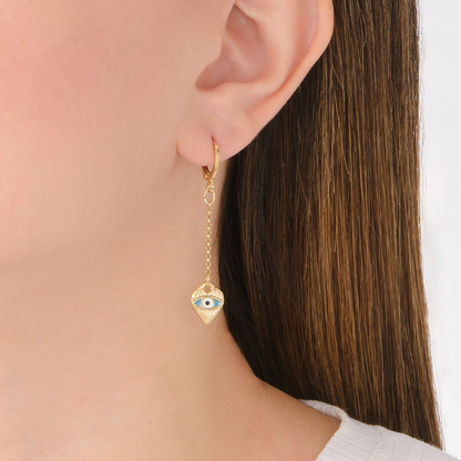 Aretes largos con corazón y ojo turco