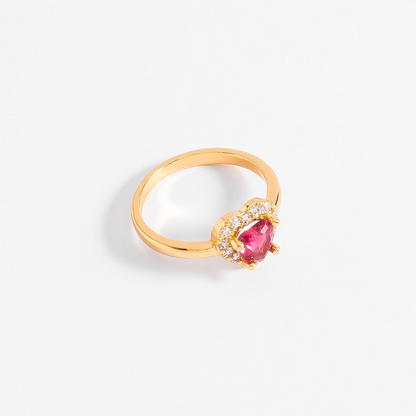 Anillo con cristal en forma de corazón fucsia