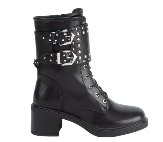 Botas de Combate Negras con Hebillas y Estoperoles – Estilo Rockero y Gótico para Mujer