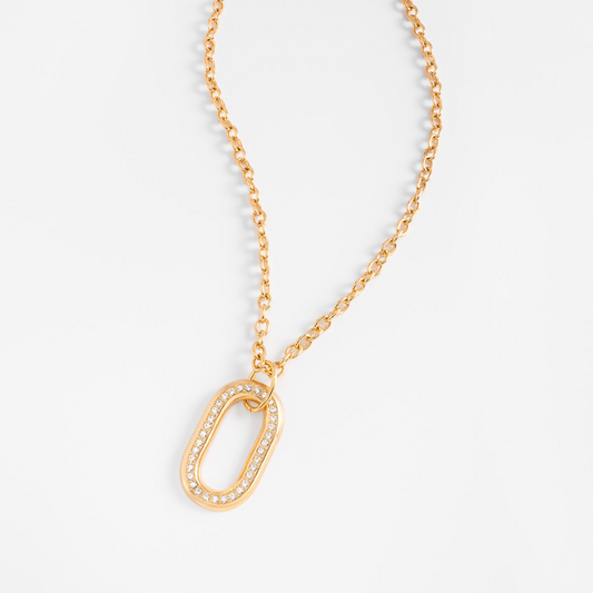 Collar con dije ovalado y toque brillante