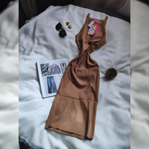 Vestido midi a la rodilla
